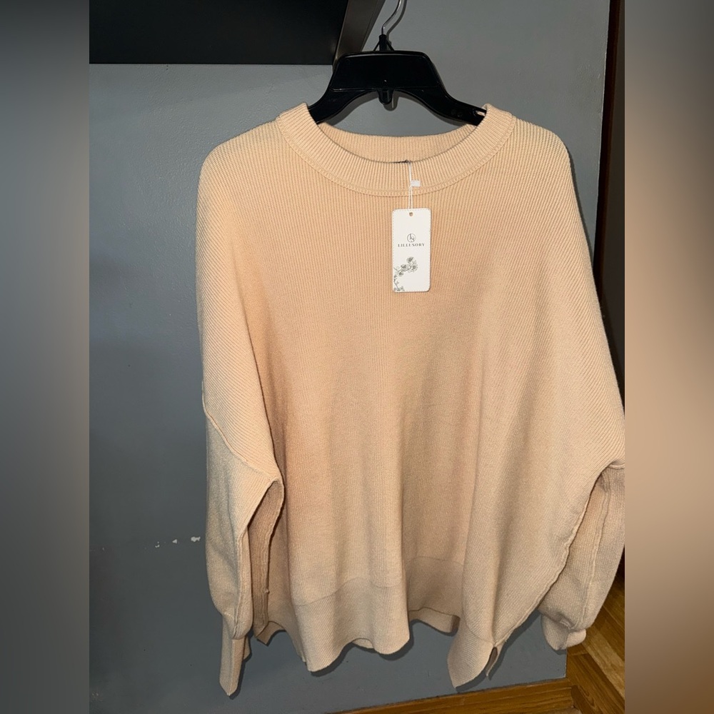 Women's Cream Crew Neck Sweater